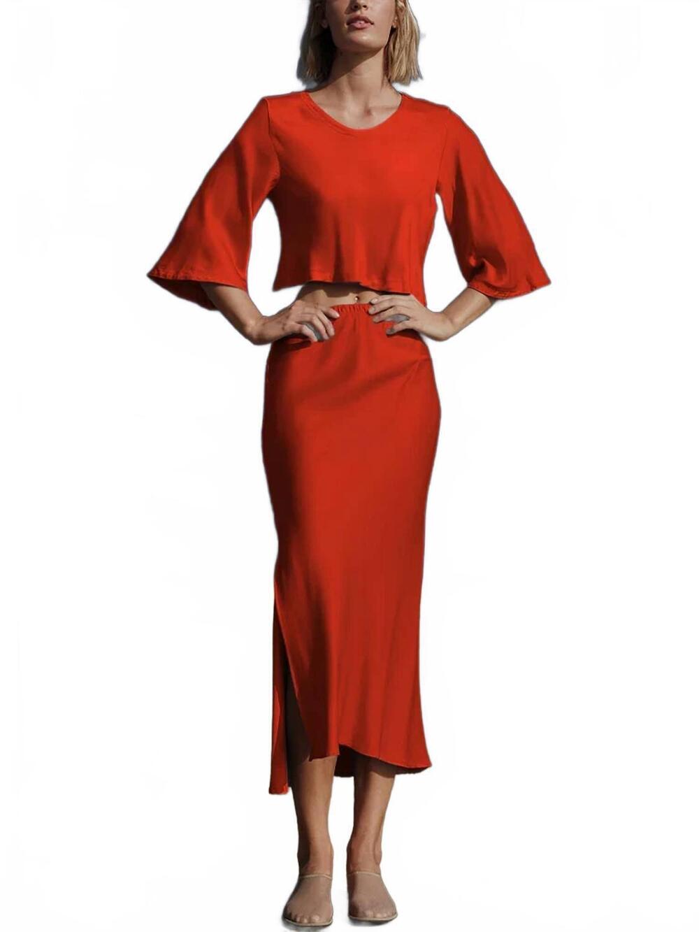 NEW CALI DREAMING cupro satin melody top in maine red